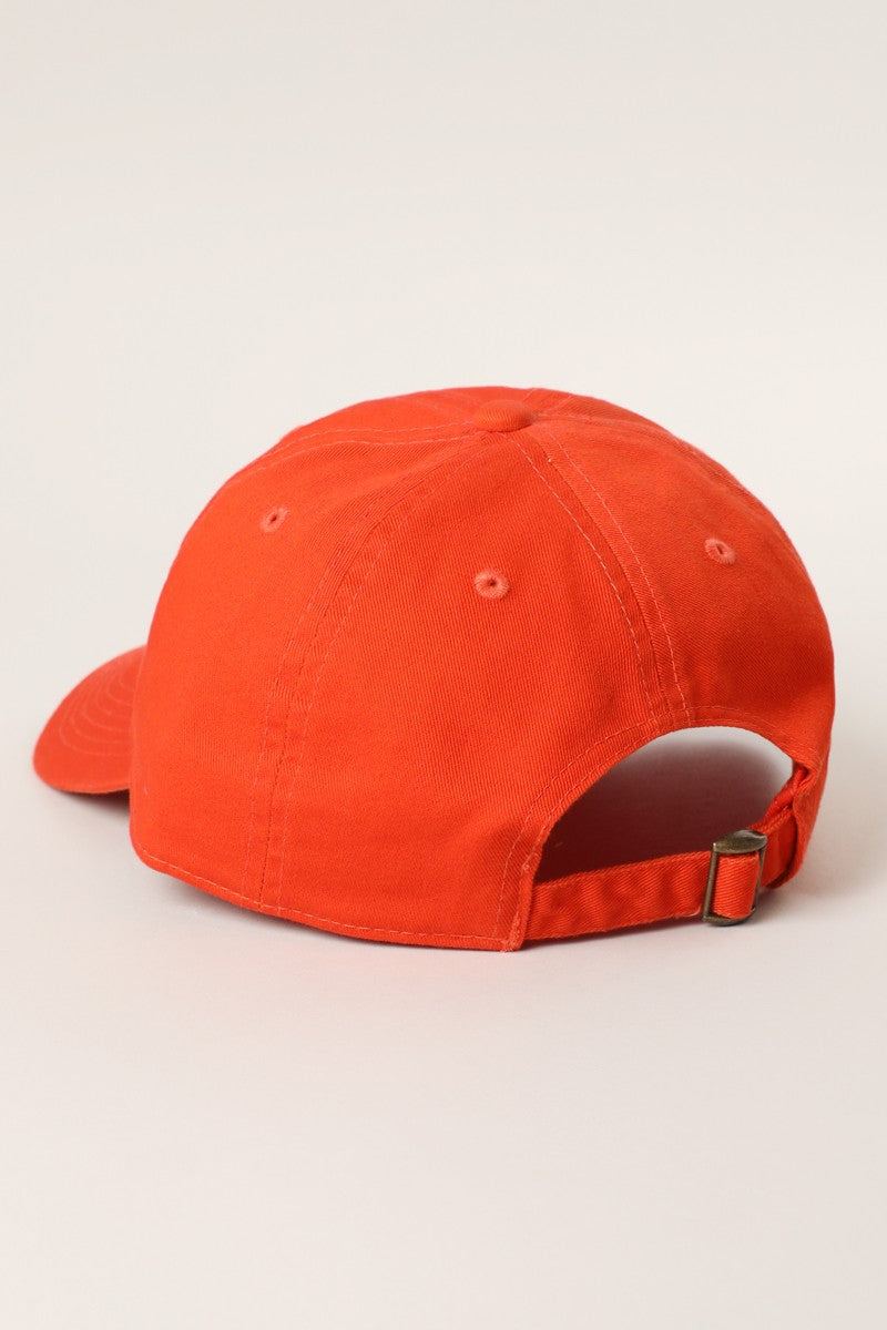 Mommin Typography Embroidered Dad Hat