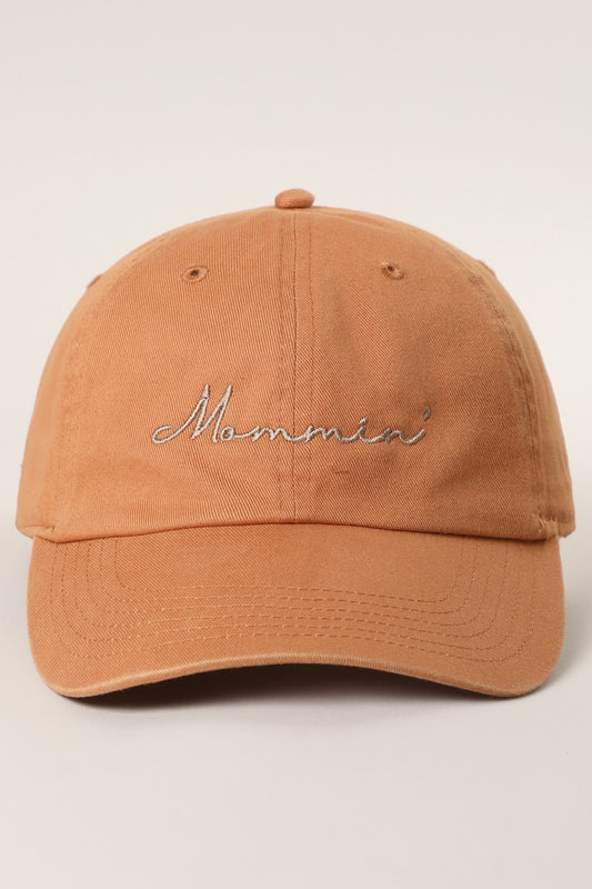 Mommin Typography Embroidered Dad Hat
