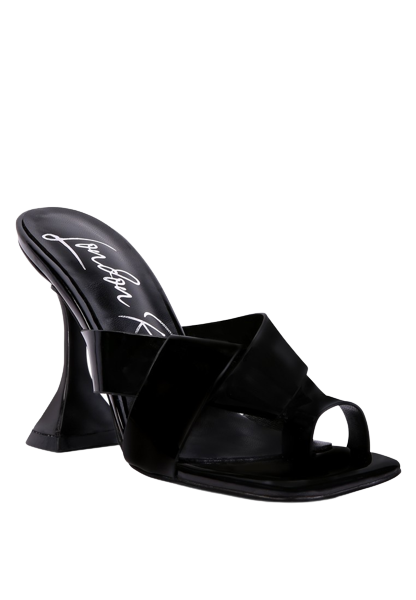 SNATCHED TOE RING HEELED SANDALS